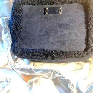 BEARPAW® Shearling Trim Camera Bag in Navy Blue - NWT